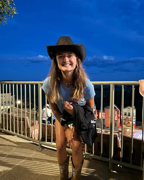 taya sutter|Tayá (@taya) • Instagram photos and videos.